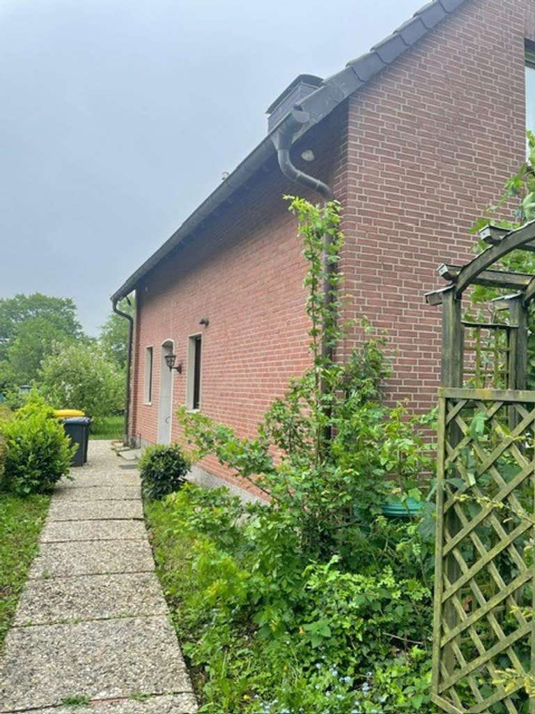 Immobilie in Titz - Gepflegtes freistehendes Einfamilienhaus mit ELW in 52445 Titz-Jackerath - Bild 0