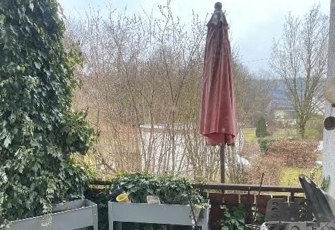Immobilie in Neuhof - Vielseitiges Einfamilienhaus mit Einliegerwohnung und Ausbaupotenzial in attraktiver Wohnlage - Bild 0