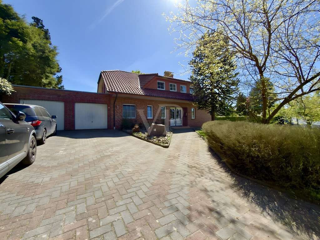 Immobilie in Herzlake - Viel Raum zum Leben: Einfamilienhaus mit zwei möglichen Wohneinheiten - Bild 0