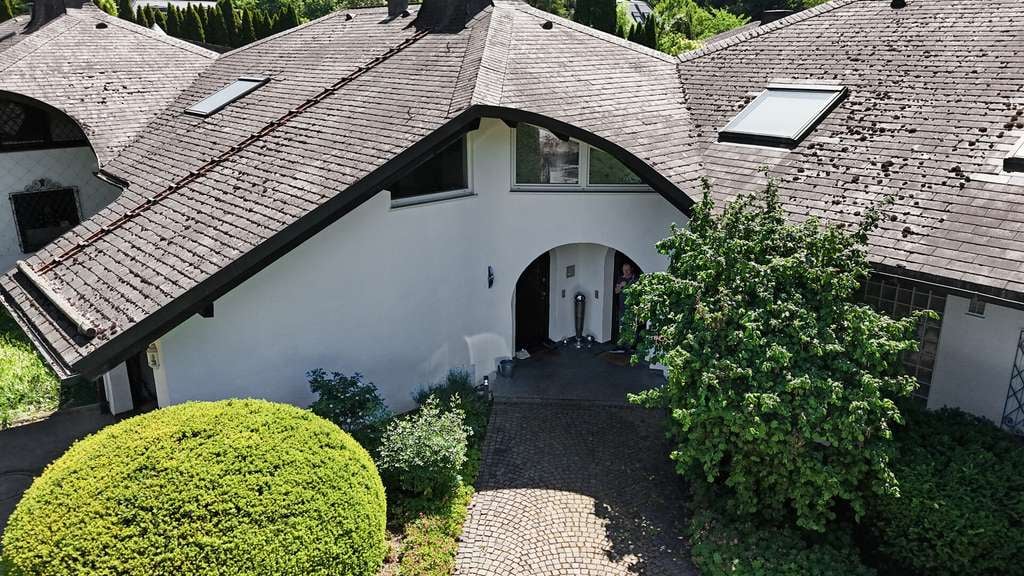 Immobilie in Grünwald - WiP - Repräsentative Villa mit Indoor-Pool und besonderem Sicherheitskonzept in Grünwald - Bild 4