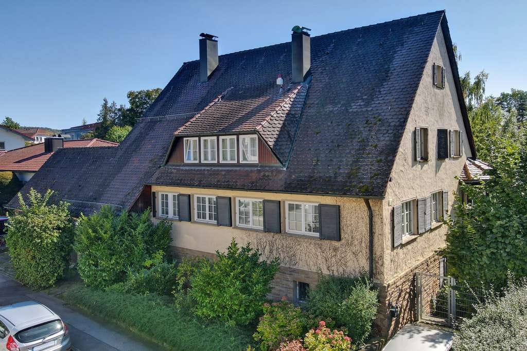 Immobilie in Herrenberg - Ein Juwel in fantastischer Lage mit Gartenparadies - Bild 0