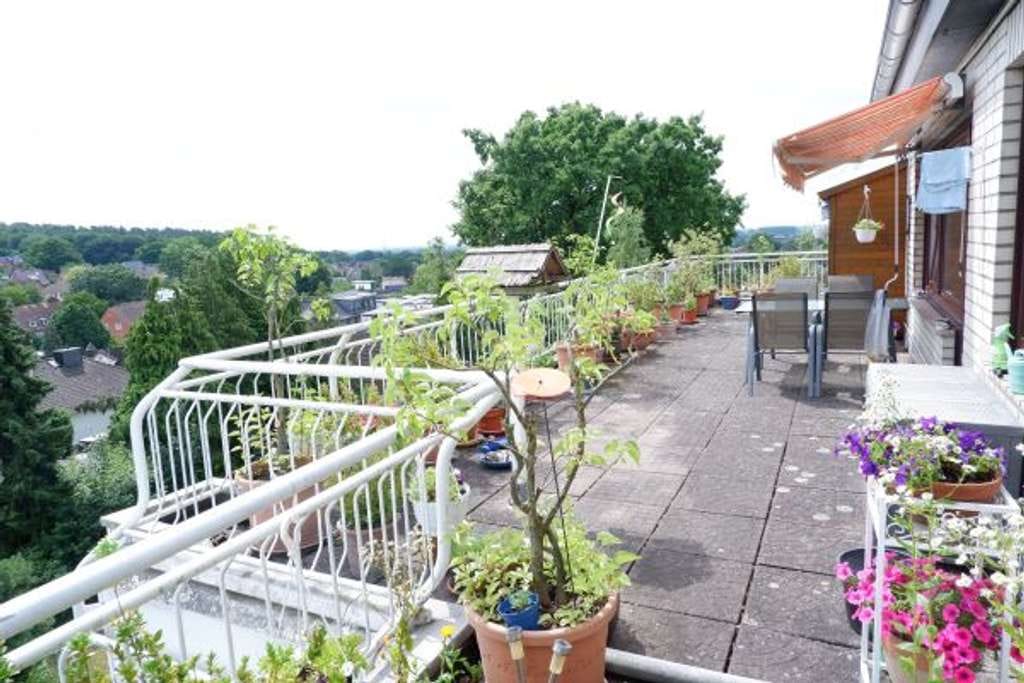 Immobilie in Geesthacht - Penthousewohnung mit großer Dachterrasse (ca. 85 m²) in zentraler Lage - Bild 1