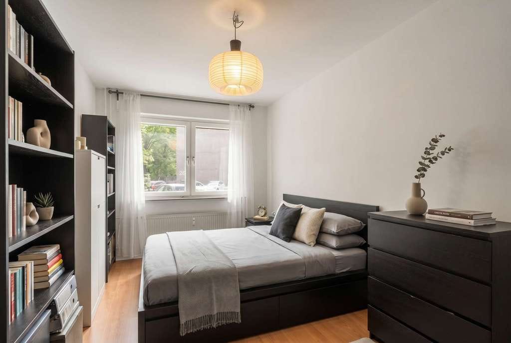Immobilie in Schwalbach - 2-Zimmer-Erdgeschosswohnung mit sonniger Terrasse – ideal als Kapitalanlage - Bild 1