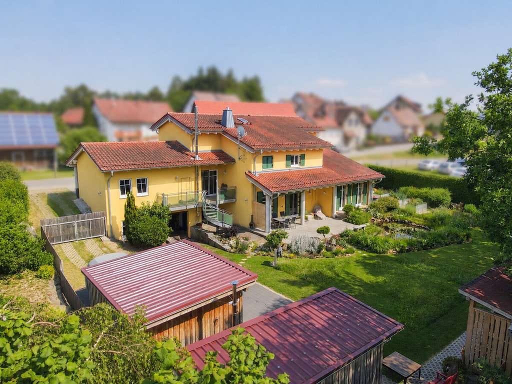 Immobilie in Teunz - *Einmalige Chance: Splitlevel-Architektenhaus in ruhiger Lage von Teunz* - Bild 1
