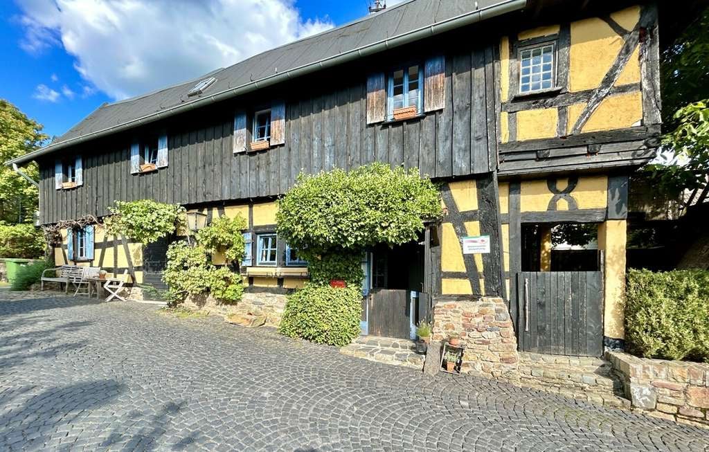 Immobilie in Hachenburg - **Uriges Fachwerkhaus im historischen Stadtkern von Hachenburg** - Bild 2