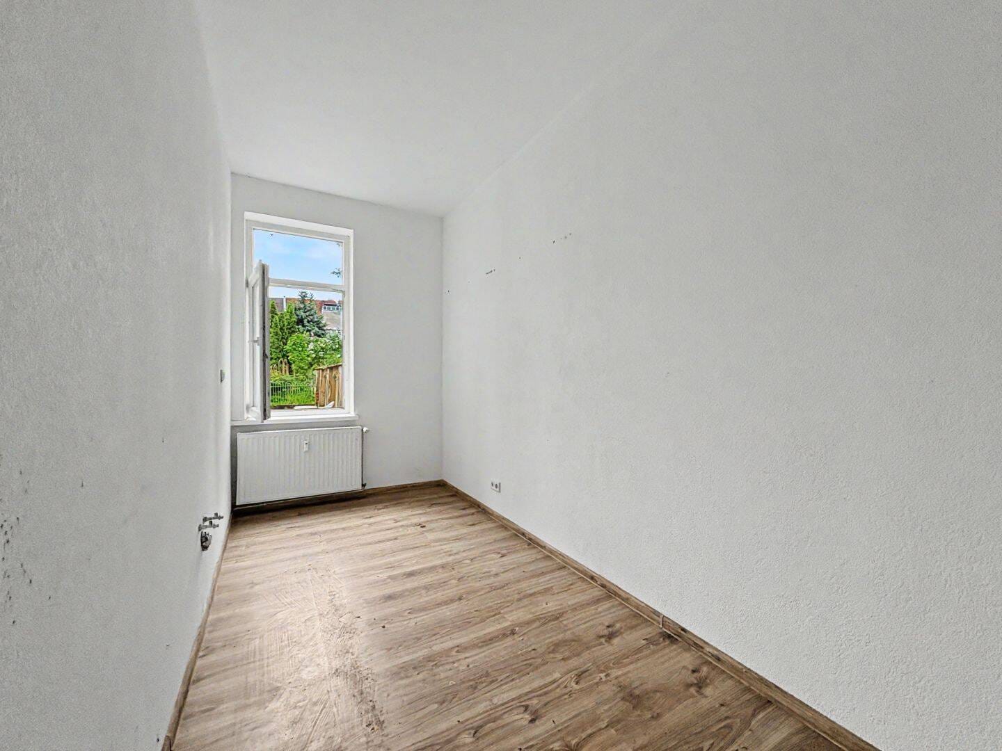 Immobilie in Köthen (Anhalt) - Jetzt investieren: Mehrfamilienhaus mit Perspektive in Köthen - Bild 3