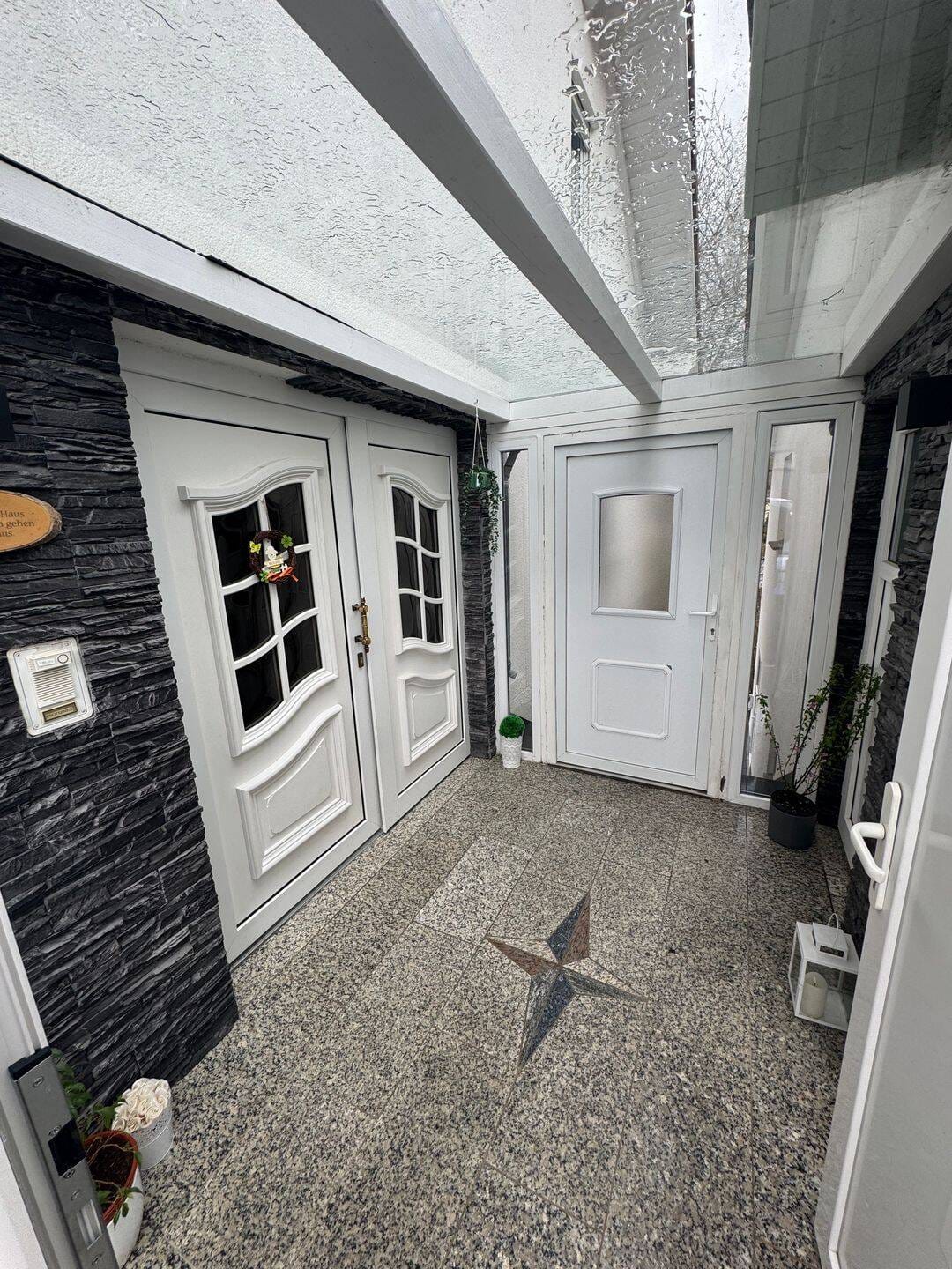 Immobilie in Ulmen - Ulmen-Meiserich: 2 Parteienhaus in idylischer Lage mit 4,4% Rendite zu verkaufen - Bild 2