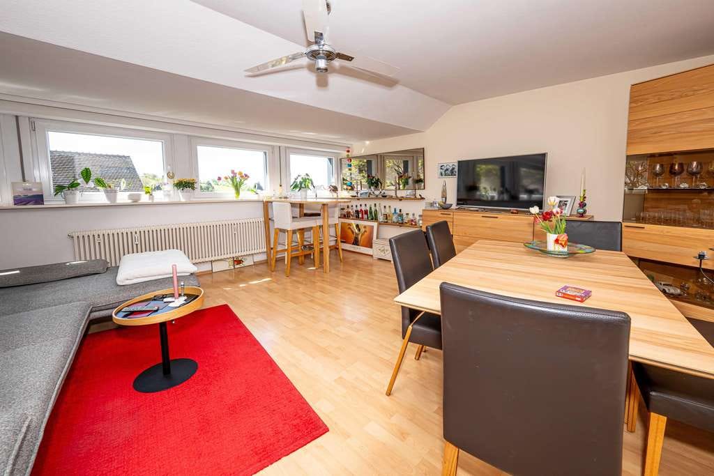 Immobilie in Merzhausen - Wohnkomfort unter dem Dach – stilvolle Wohnung in ruhiger Lage von Merzhausen - Bild 1