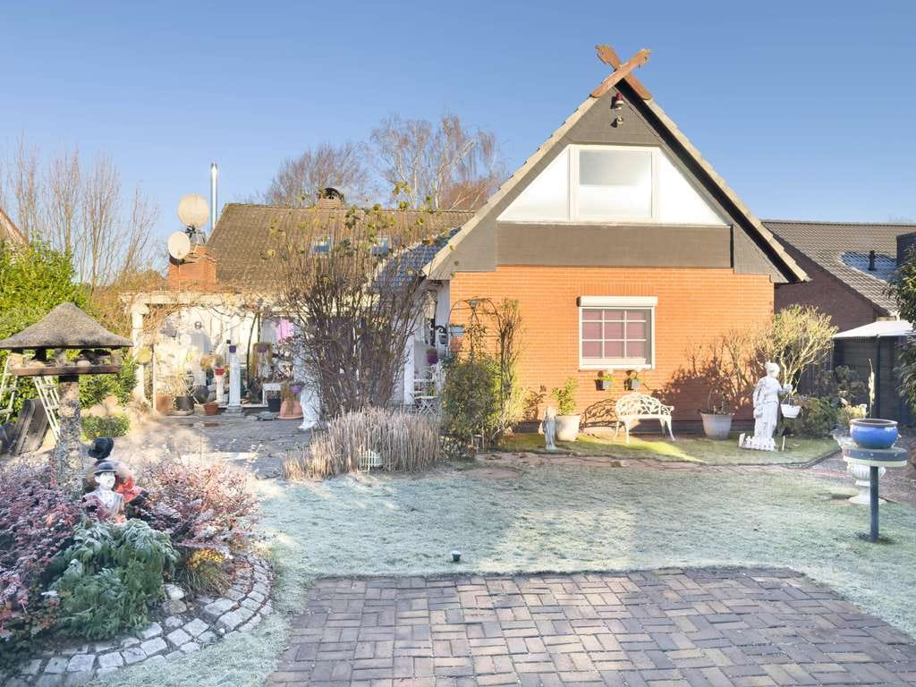 Immobilie in Sülfeld - Unikat in Sülfeld-
Raum und Licht für die ganze Familie - Bild 0