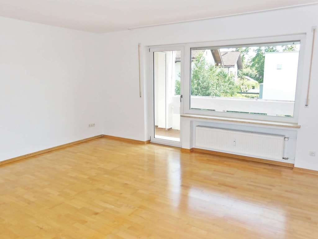 Immobilie in Vaterstetten - OPENHOUSE -Samstag 13.12.25 -  14 - 15 Uhr
Charmante Drei-Zimmer-Wohnung - zentral in Vaterstetten - Bild 3