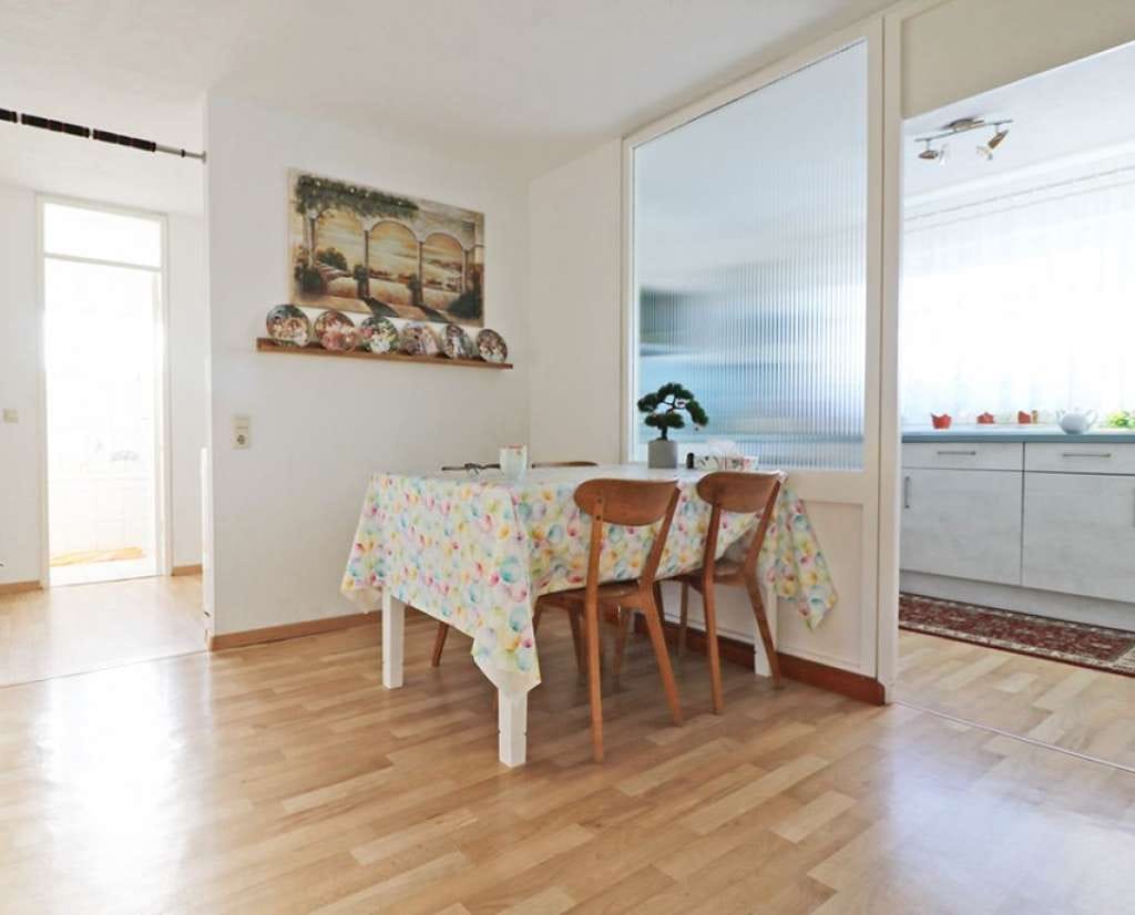 Immobilie in Benningen am Neckar - Attraktive 3-Zimmer-Wohnung mit Aussicht - Bild 2