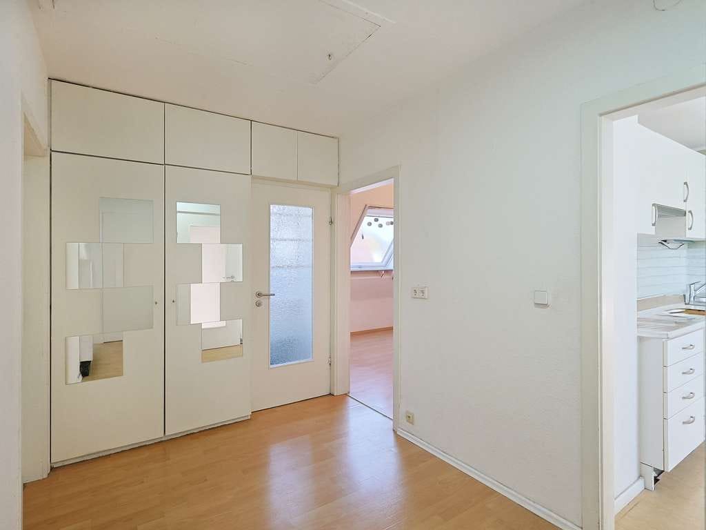 Immobilie in Renningen - Zweifamilienhaus mit Charakter – Ihr vielseitiges Investment im Speckgürtel Stuttgarts - Bild 4