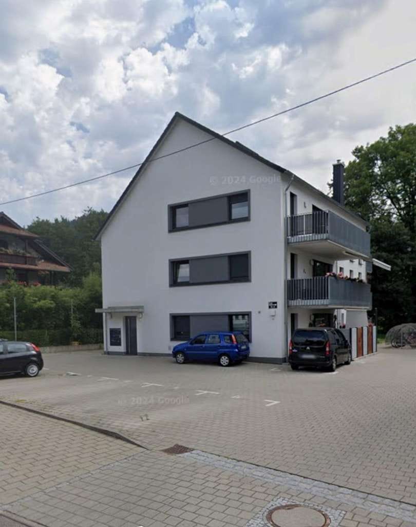 Immobilie in Elzach - Lebendiges Familiennest: 5-Zimmer-Wohnung in Elzach - Bild 0