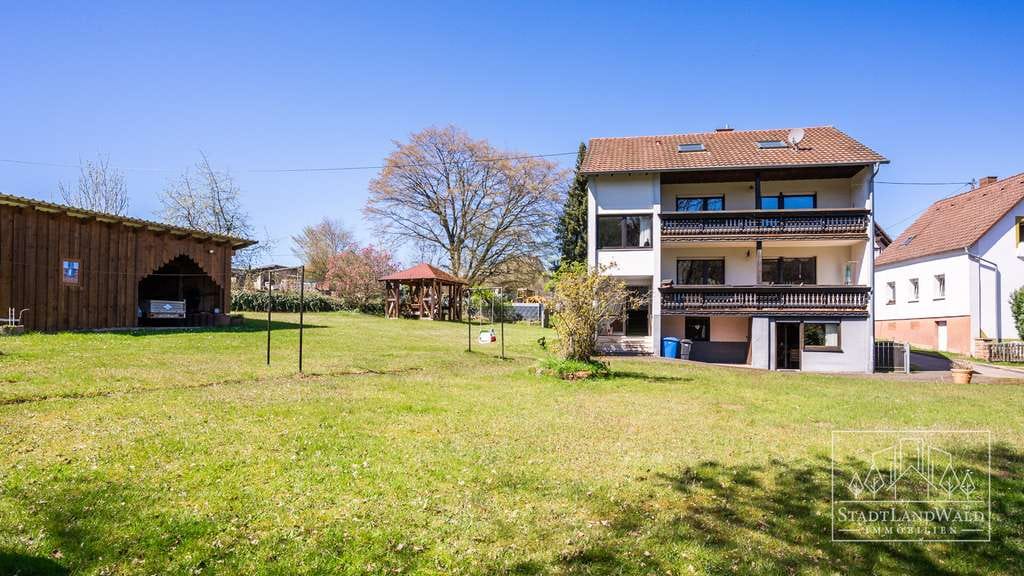 Immobilie in Hilst - Frankreich vor der Tür – Großzügiges Einfamilienhaus mit 2.698m² Traumgrundstück am Waldrand - Bild 1