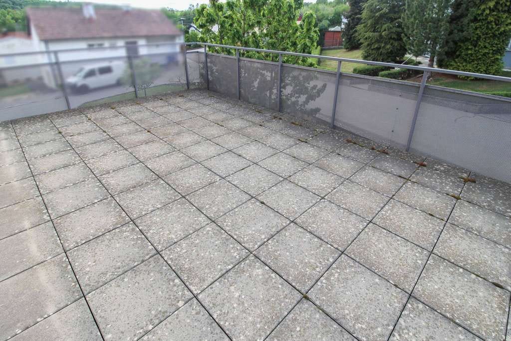 Immobilie in Veringenstadt - Wohnidylle mit Weitblick: Charmantes Eigenheim mit Garten-Oase - Bild 4