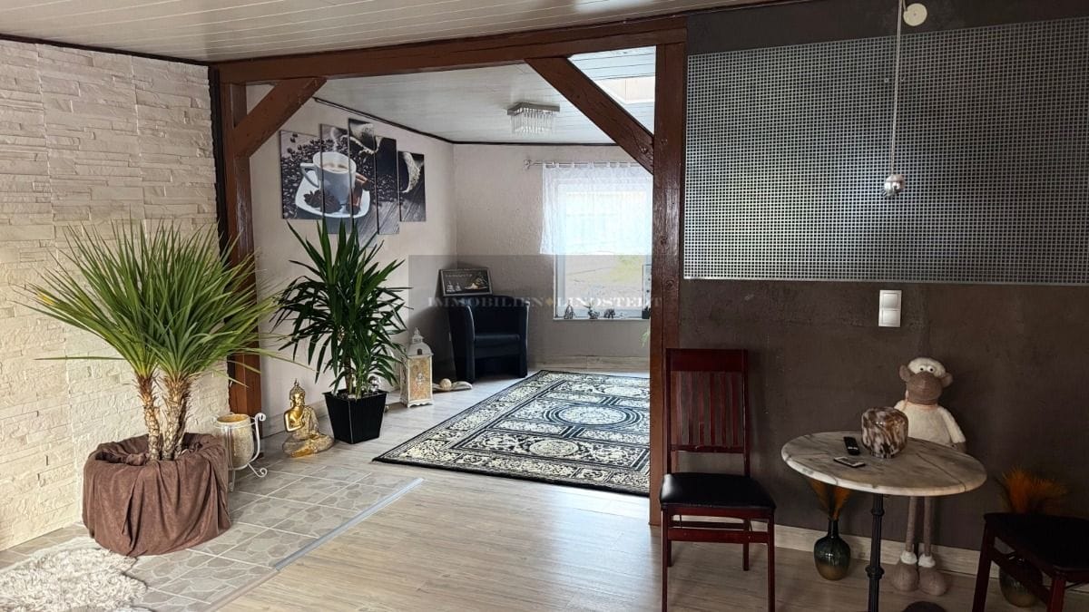 Immobilie in Eckenroth - immobilien-lindstedt.de / EIN ZUHAUSE MIT GESCHICHTE, CHARAKTER UND SELTENEM ENTWICKLUNGSPOTENZIAL - Bild 0