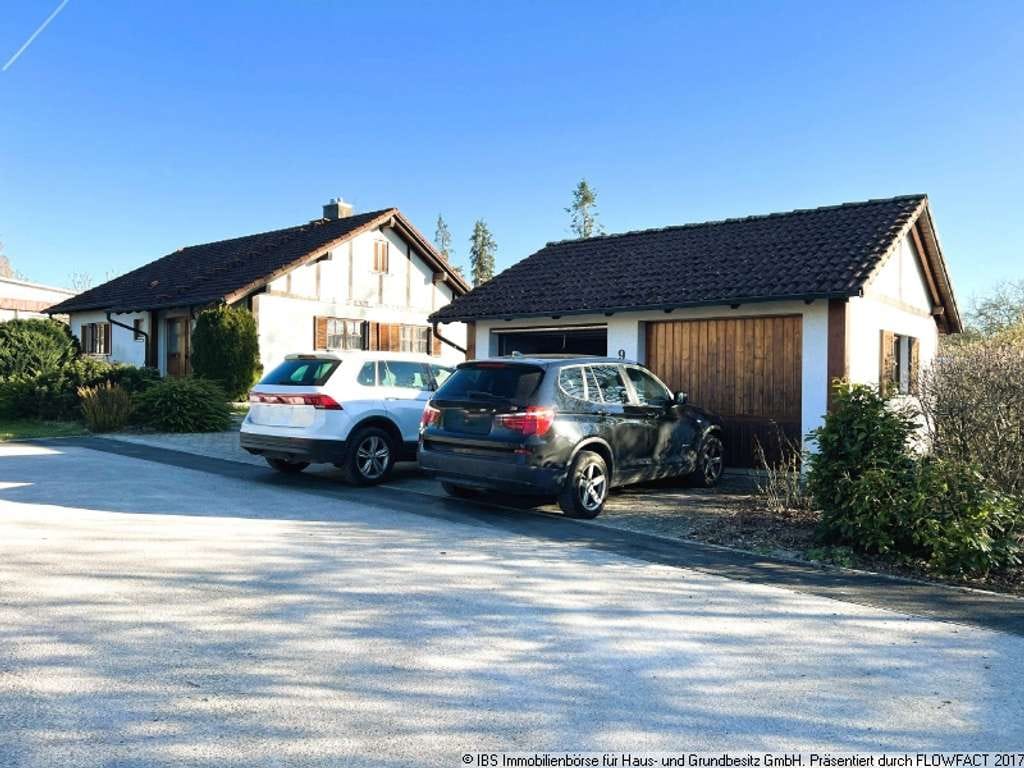 Immobilie in Blaufelden - Gemütlicher, hochwertiger Bungalow mit Doppelgarage und Garten - ideal für 2 Personen - Bild 1