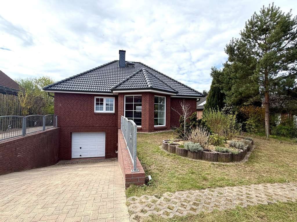 Immobilie in Neetze - " Idyllisches Familienrefugium: Großzügiges Zuhause im Grünen mit TG, Sauna & Hobbykeller " - Bild 1