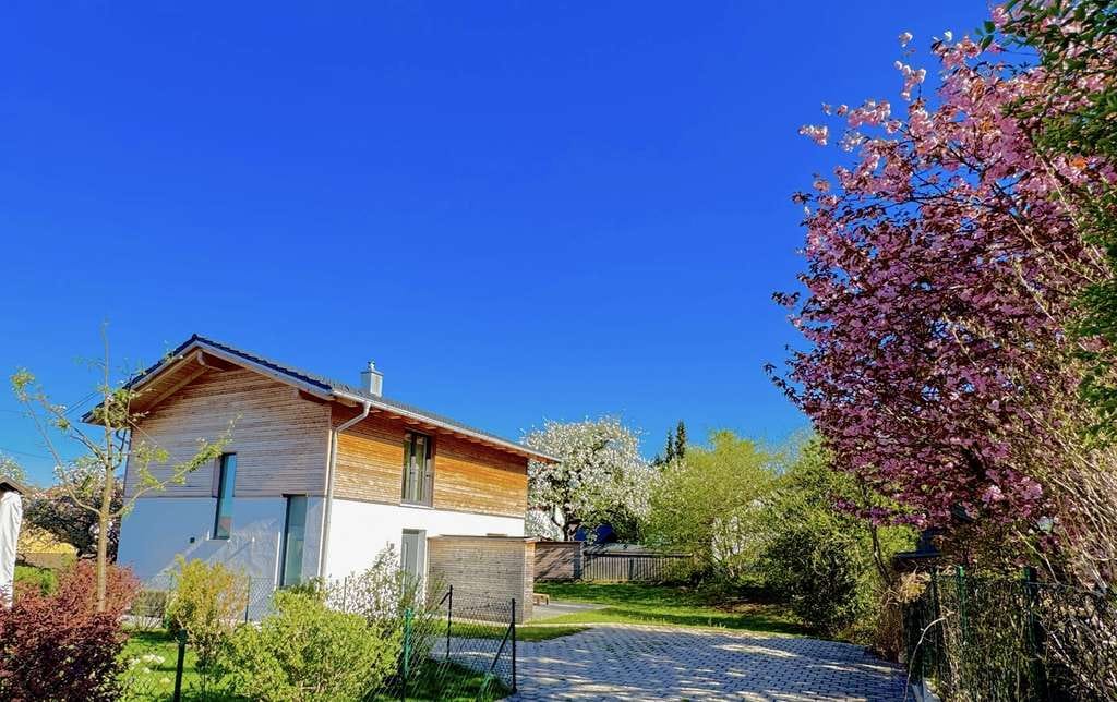 Immobilie in Schwaigen - Wunderschönes Einfamilienhaus im Grünen nähe Murnau - Bild 0