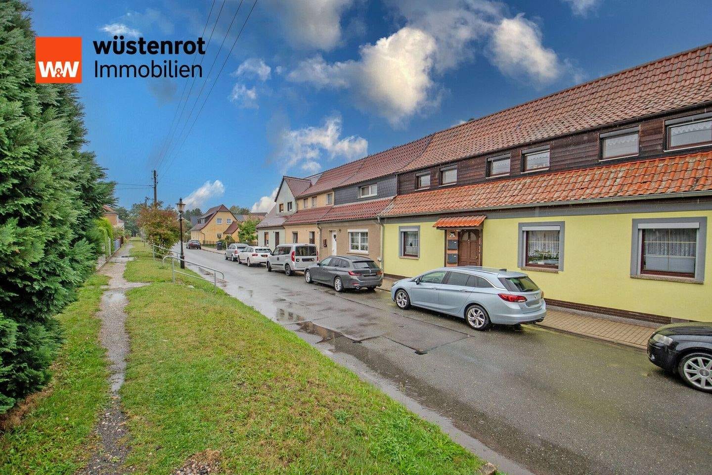 Immobilie in Meuselwitz - Charmantes Reihenmittelhaus mit großem Garten in ruhiger Wohnlage von Meuselwitz - Bild 1