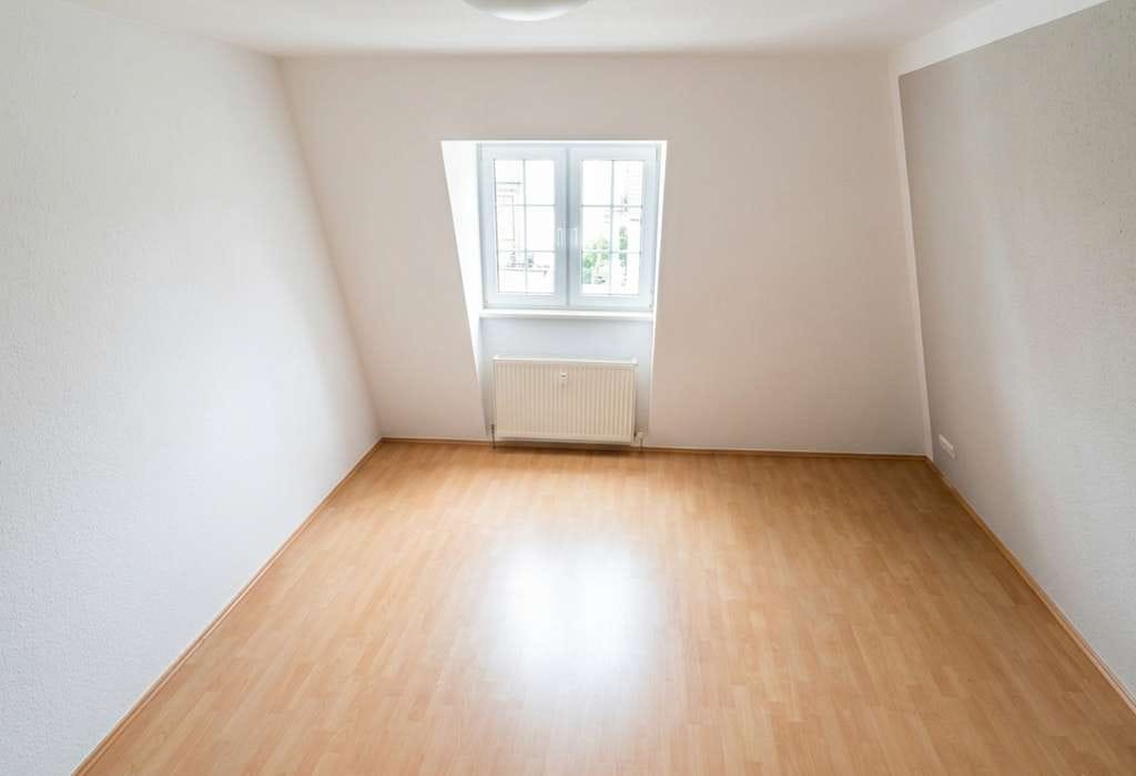 Immobilie in Leuna - Randlage von Leipzig - Faktor 16 - solides Wohnungspaket ideal für Kapitalanleger - Bild 2
