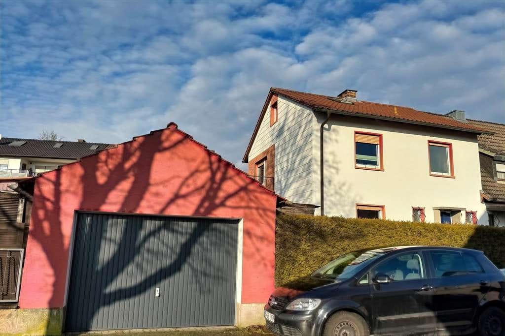 Immobilie in Niederwerrn - Wohnen mit Wohlfühlfaktor - Bild 2