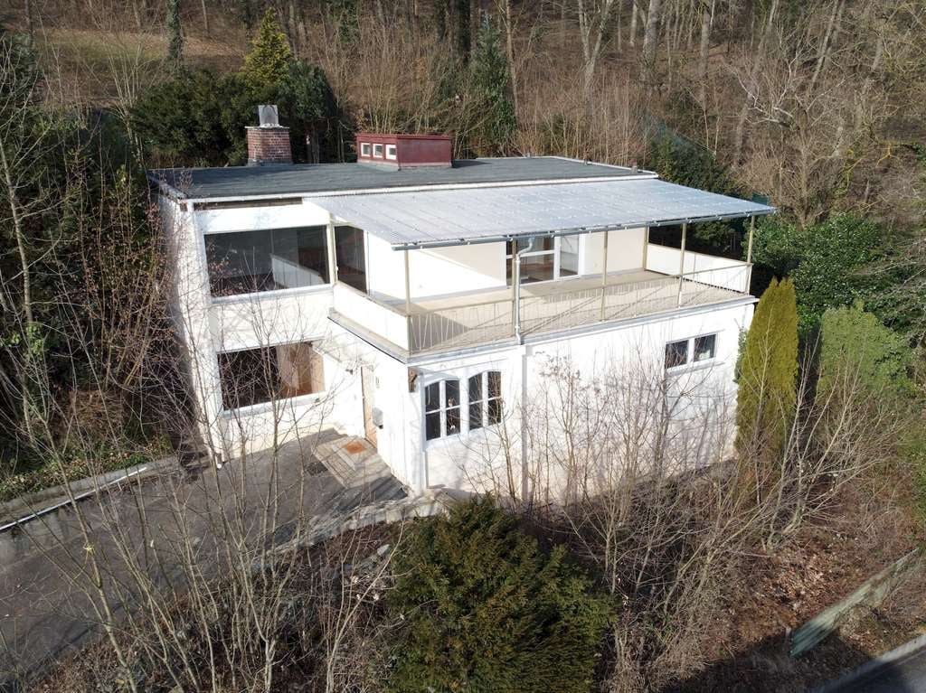 Immobilie in Bad Kissingen - Zentrumsnahes Anwesen in direkter Waldrandlage mit Panoramablick auf den Kurgarten - Bild 1