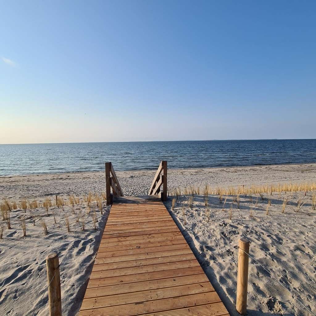 Immobilie in Lubmin - Wohnen wo andere Urlaub machen !!!  Wohn-und Geschäftshaus mit unverbaubarem Wasserblick!!! - Bild 0