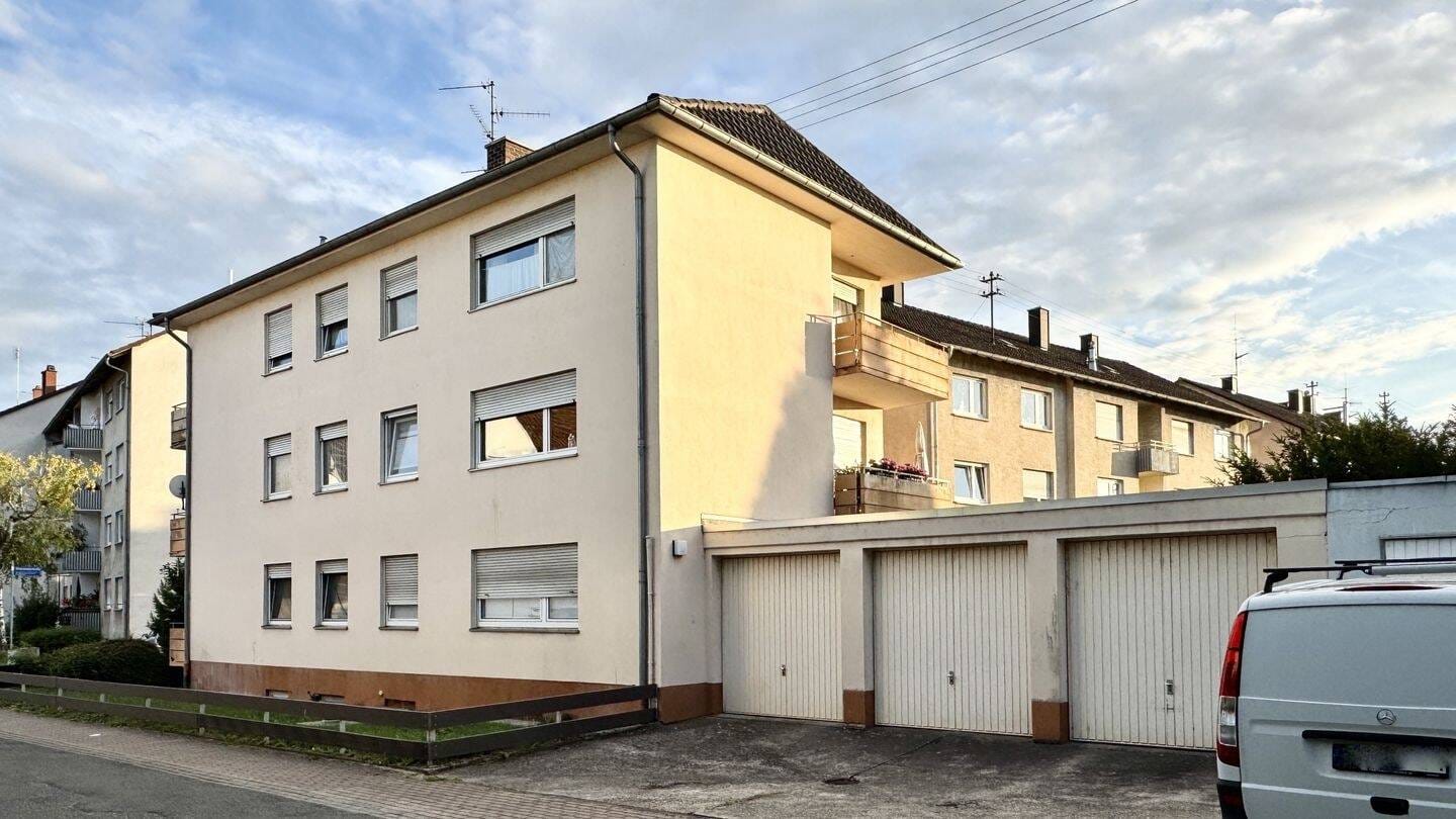 Immobilie in Edingen-Neckarhausen - Investition in die Zukunft - 2 ZKB mit Balkon und Garage +  Option auf baugleiche Wohnung im Haus! - Bild 0