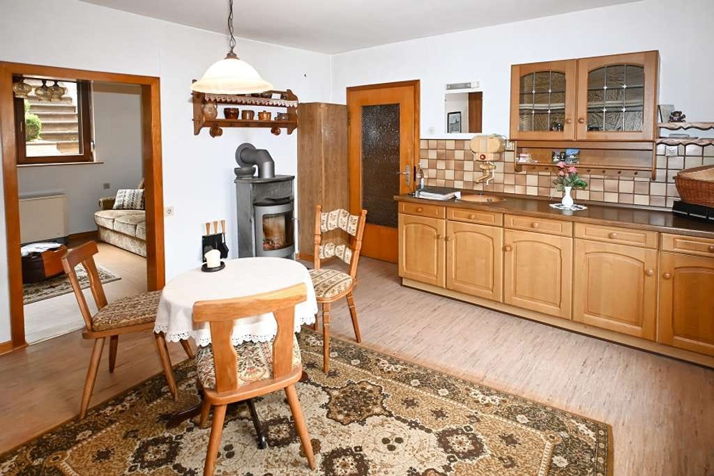 Immobilie in Helsa - Einfamilienhaus in Helsa! - Bild 2