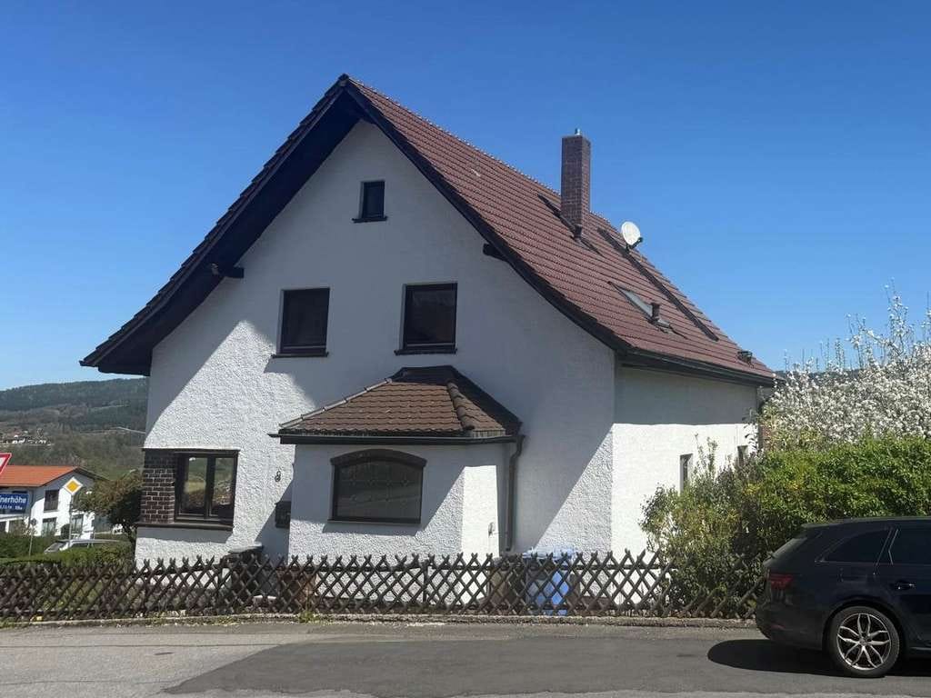 Immobilie in Viechtach - Wohnen mit Charakter: Einfamilienhaus in Viechtach - Bild 3