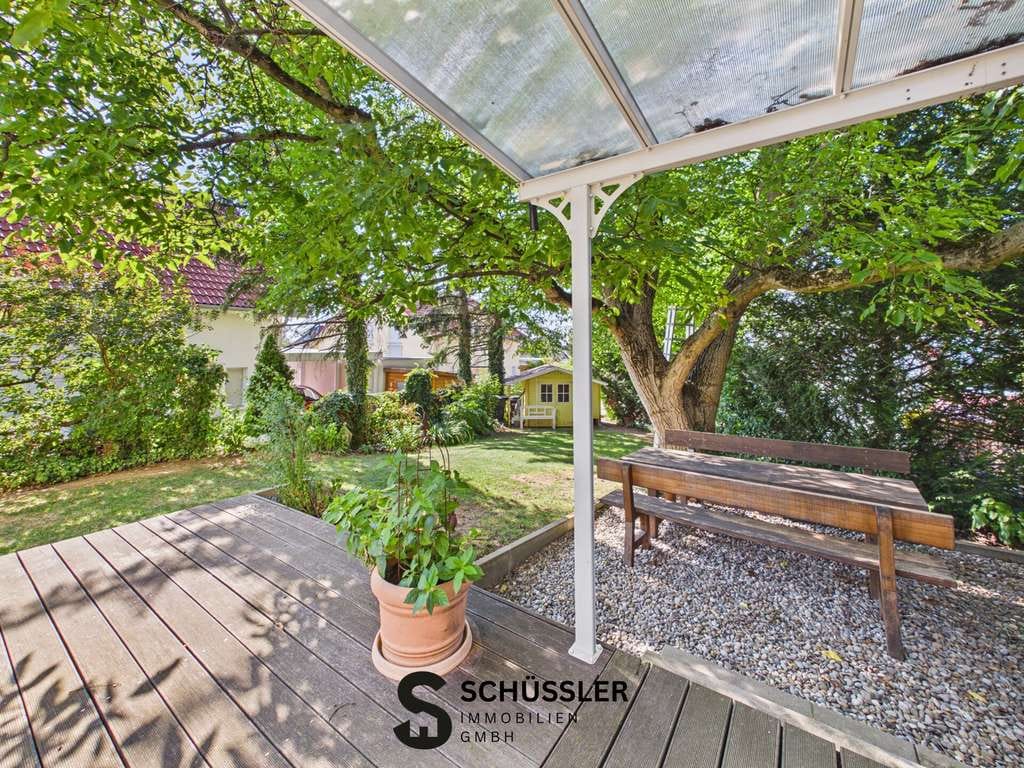 Immobilie in Aichelberg - Ihr Traum vom Eigenheim – Freistehendes EFH mit Doppelgarage, Garten & viel Platz in Aichelberg - Bild 1