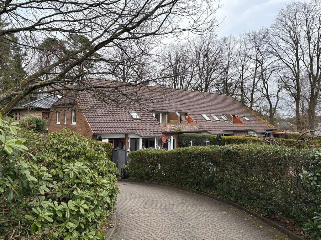 Immobilie in Bispingen - Attraktives Renditeobjekt in Bispingen: Gepflegtes Mehrfamilienhaus mit sechs Wohneinheiten - Bild 0