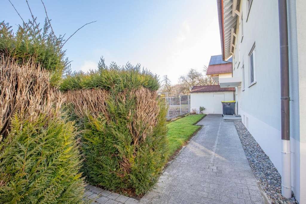 Immobilie in Heuweiler - Bezugsfreie 3-Zimmer-Wohnung in schöner Wohnlage von Heuweiler - Bild 1