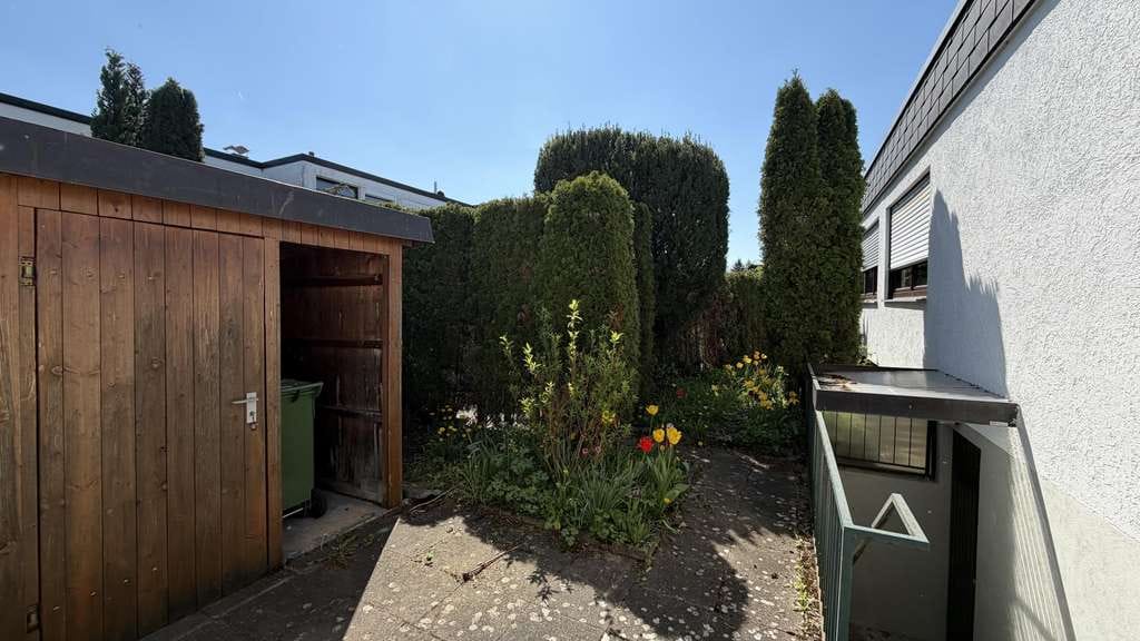 Immobilie in Tübingen - Großes Potential in bester Lage: idyllisches Wohnen mit Wintergarten und Atrium! - Bild 3