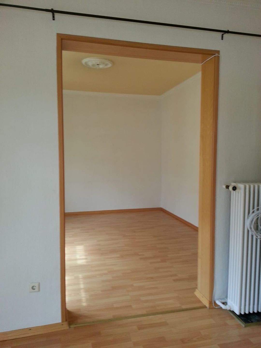 Immobilie in Zweibrücken - Sehr attraktives 3 Familienhaus mit Gewerbefläche mit Stadtblick  - Bild 1