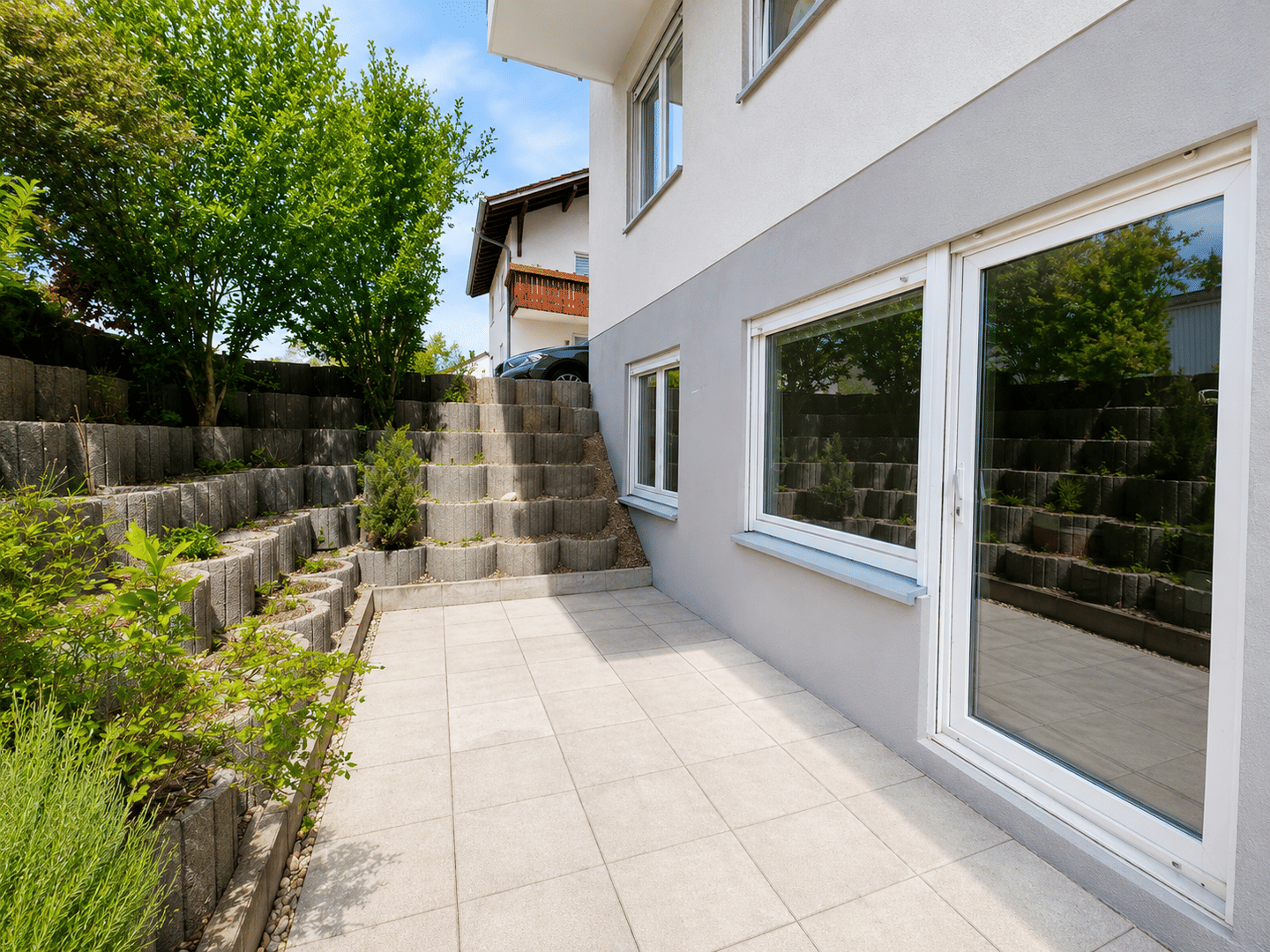 Immobilie in Oberhausen-Rheinhausen - Terrassenwohnung mit  gepflegter Wohnanlage,  großzügigem Außenbereich  - Bild 1