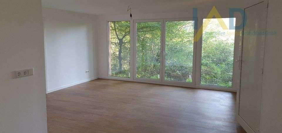Immobilie in Wienhausen - Eleganter Bungalow auf großzügigem Erbbaugrundstück in ruhiger, naturnaher Lage in Wienhausen. - Bild 0