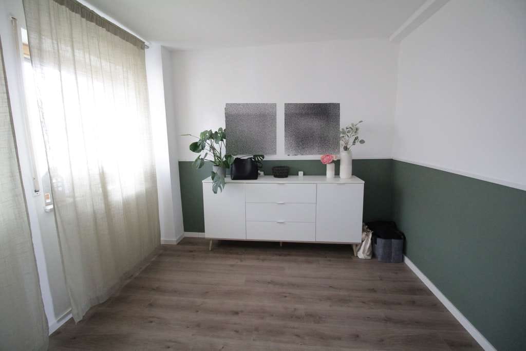 Immobilie in Vöhringen - Moderne, hochwertige Maisonette-Wohnung und eine gemütliche Zwei-Zimmer Wohnung - Vöhringen - Bild 4