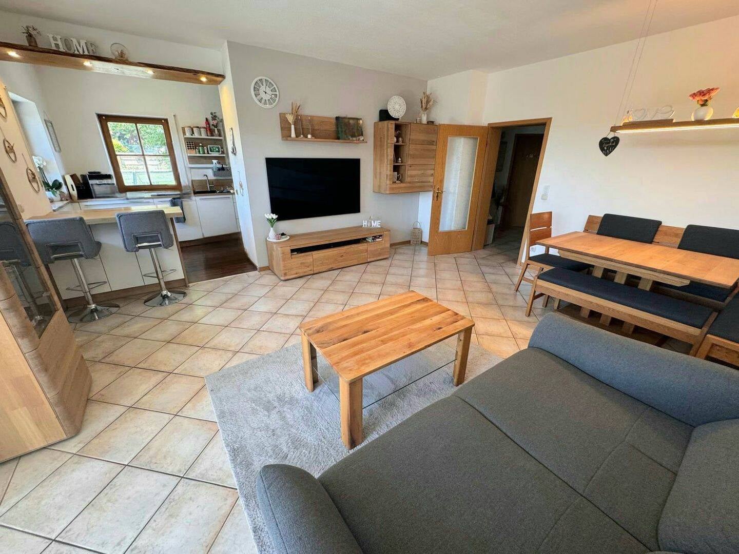 Immobilie in Bruckmühl - schöne Eigentumswohnung mit viel Platz und Raum für Mehr - Bild 3