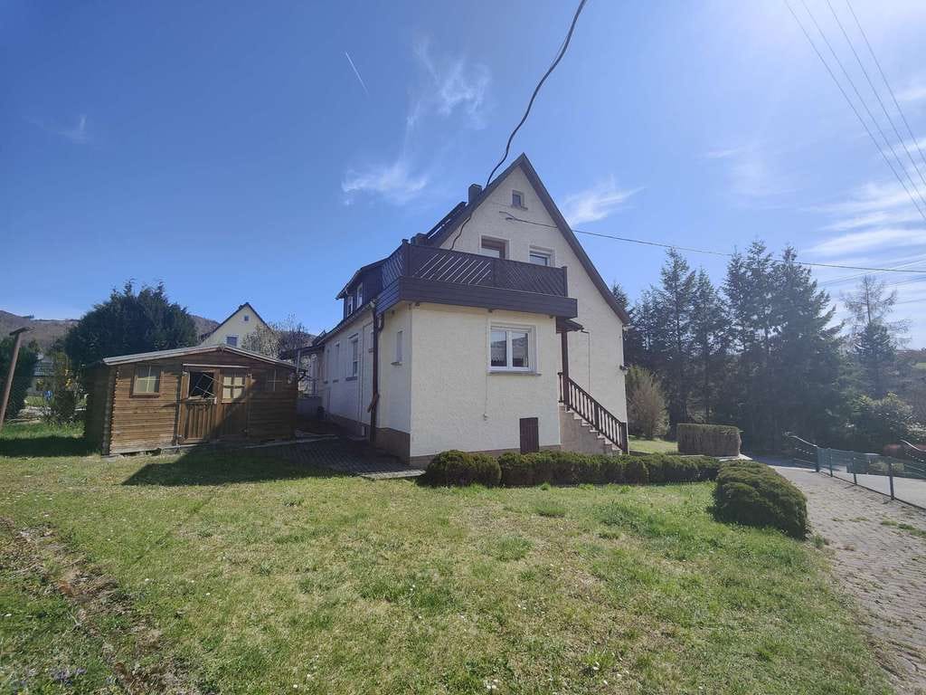 Immobilie in Frankenblick - Sonnig gelegene Doppelhaushälfte in Rauenstein - Bild 0