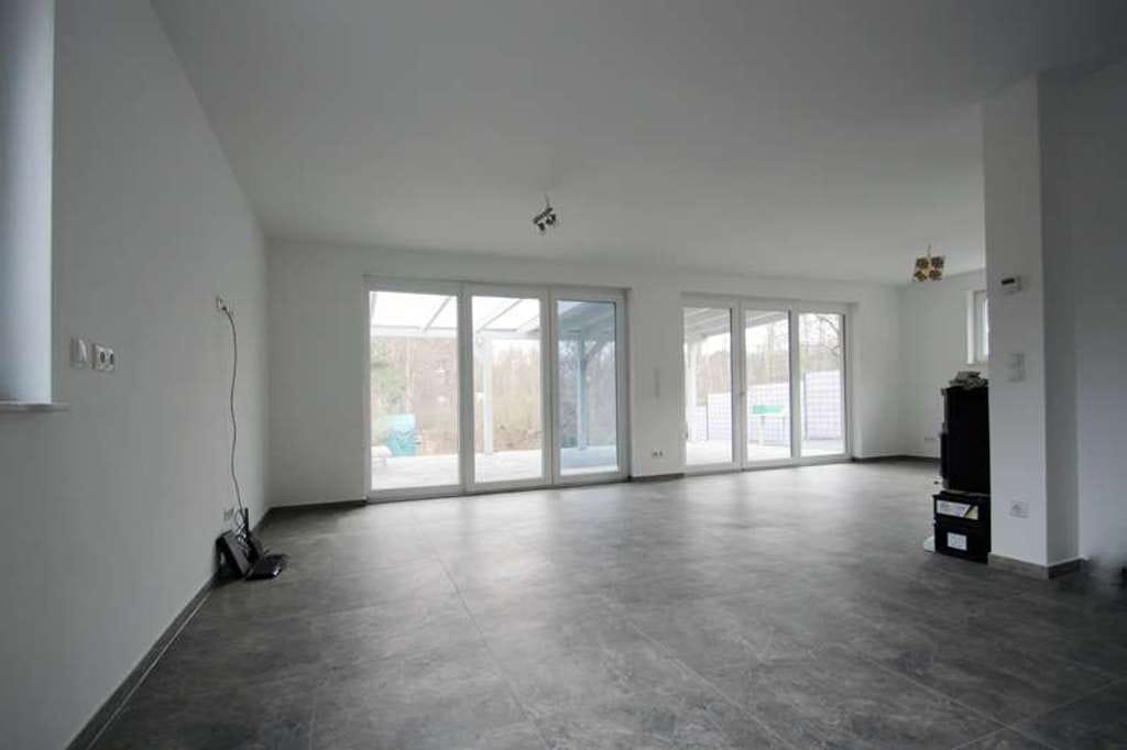 Immobilie in Groß Köris - Modernes Einfamilienhaus auf großem Grundstück in ruhiger Lage - Bild 2