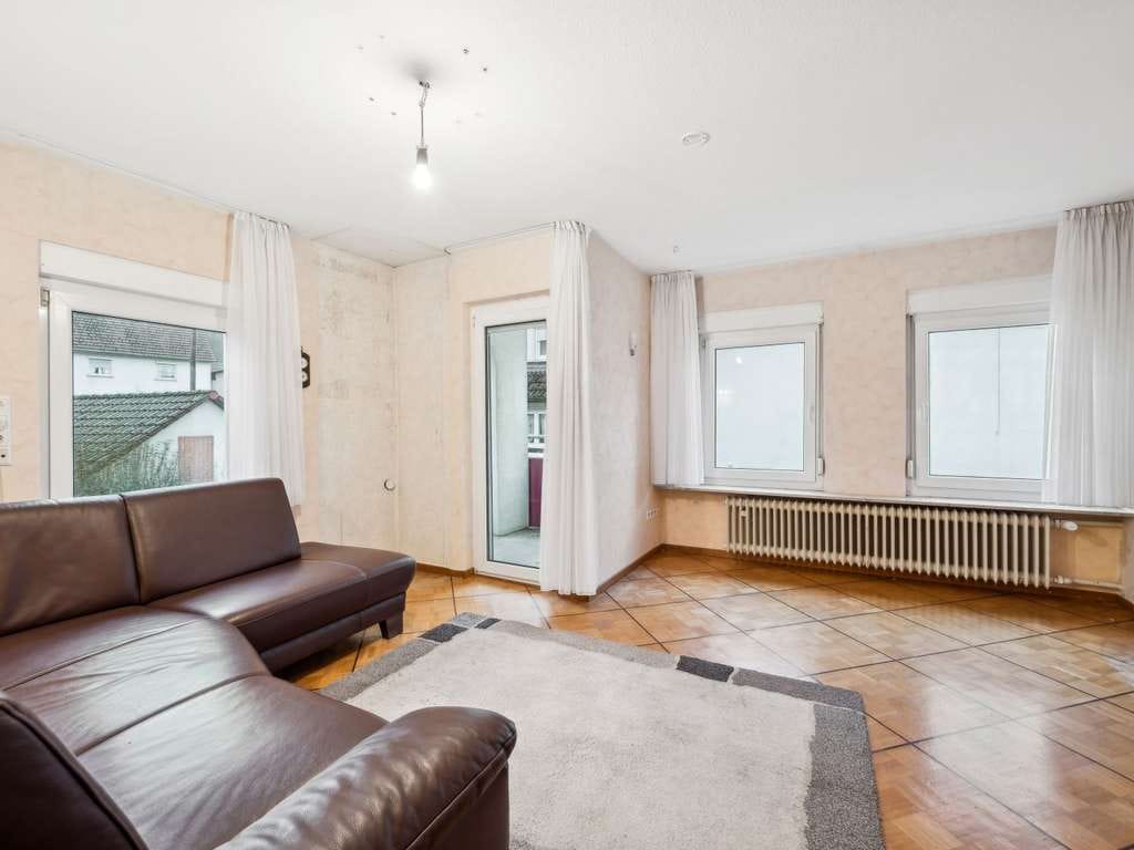 Immobilie in Lenningen - Naturnah und familienfreundlich – Haus mit Potenzial in ruhiger Wohnlage in Lenningen - Bild 3