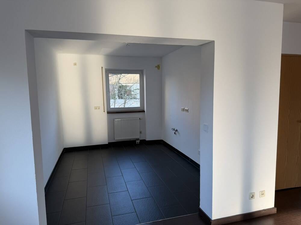 Immobilie in Hilpoltstein - FAMILIENFREUNDLICH - Doppelhaushälfte mit Garten - Bild 3