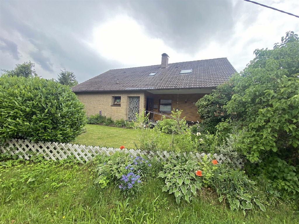 Immobilie in Morsbach - Zwangsversteigerung - Mehrfamilienhaus, Garage: Morsbach - Bild 2