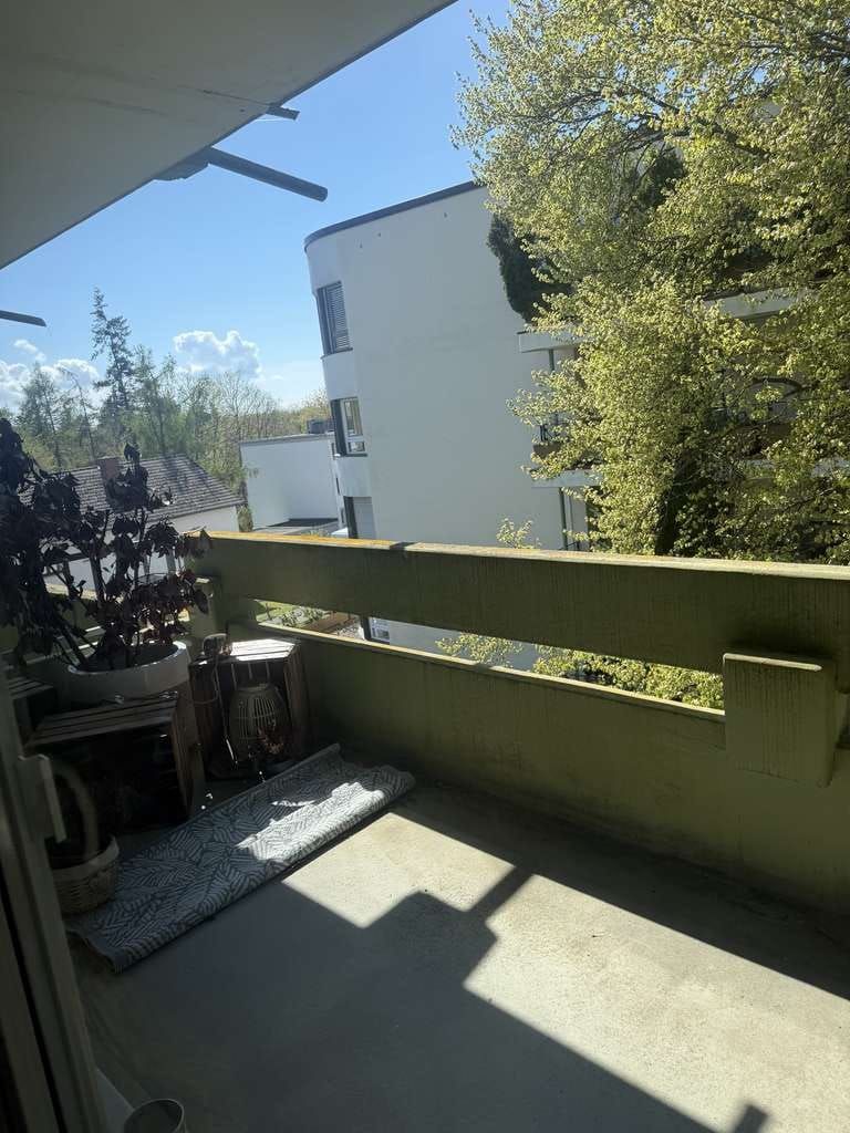 Immobilie in Königstein - Helle  1-Zimmer-Wohnung mit großartigem Balkon in ruhiger Wohn-Lage  am Waldrand! - Bild 1