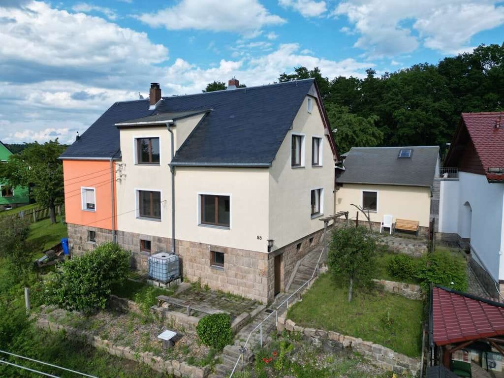 Immobilie in Hartmannsdorf bei Kirchberg - Ihr Projekt im Grünen: entkernte Doppelhaushälfte mit idyllischem Ausblick - Bild 0