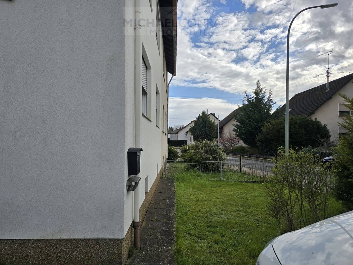 Immobilie in Schmelz - Vermietete Doppelhaushälfte in zentraler Lage von Schmelz - Bild 2