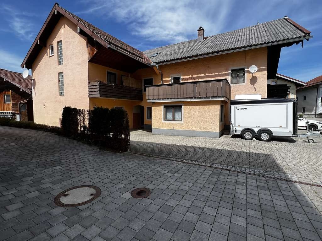 Immobilie in Grabenstätt - Mehrfamilienhaus in Grabenstätt - Bild 1
