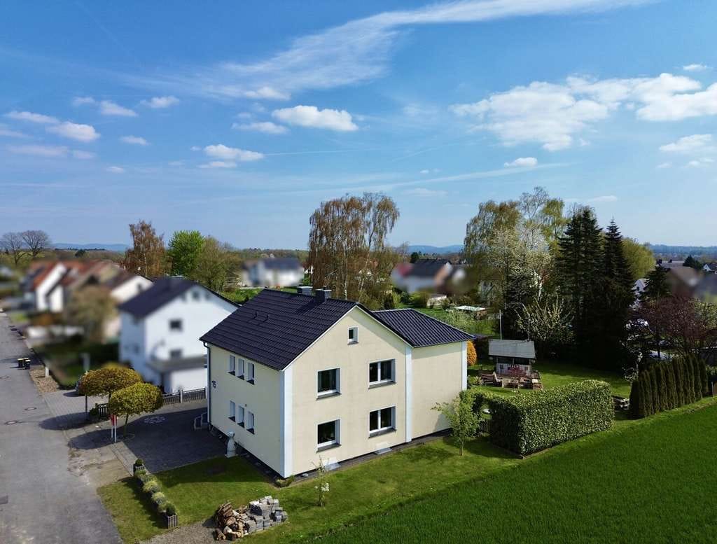 Immobilie in Kirchlengern - Ein Zuhause für Generationen - Platz für Familie, Leben und gemeinsame Zukunft! - Bild 1